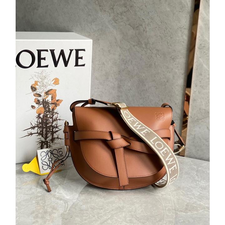 LOEWE ロエベ loewe ゲートデュアル バッグ (ソフトカーフ&ジャ LOEWE ロエベ loewe ゲートデュアル バッグ (ソフトカーフ&ジャ