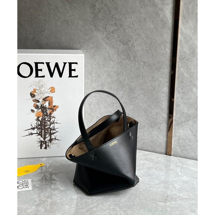 LOEWE 大人気 ロエベ loewe パズルフォルド トート ミニ LOEWE 大人気 ロエベ loewe パズルフォルド トート ミニ
