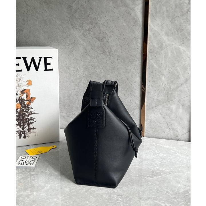 大人気 LOEWE ロエベ loewe キュービィ クロスボディバッグ スモール（サプルスムースカーフ&ジャカード） ブランド  バッグ 2023新作｜miyukigahara-store｜05