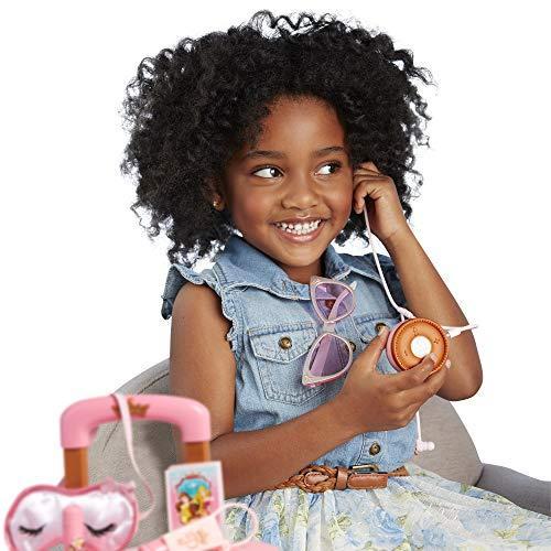 Style Collectionのディズニープリンセス旅行スーツケースプレイセット 女の子用 荷物タグ付き 17個入り 旅行パスポート付き 対象年齢3 Collectionのディズニープリンセス旅行スーツケースプレイセット 女の子用 荷物タグ付き 17個入り 旅行パスポート付き