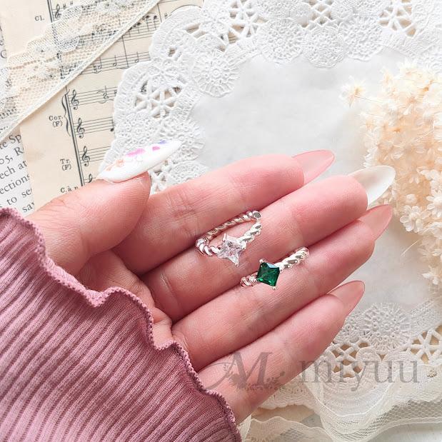 フープピアス メンズ ピアス おしゃれ 金属アレルギー対応 ねじりフープピアス クリスタル テテ ジミン着用 KPOP レディース 韓国アイドル BTS エメラルド 太め |  | 08