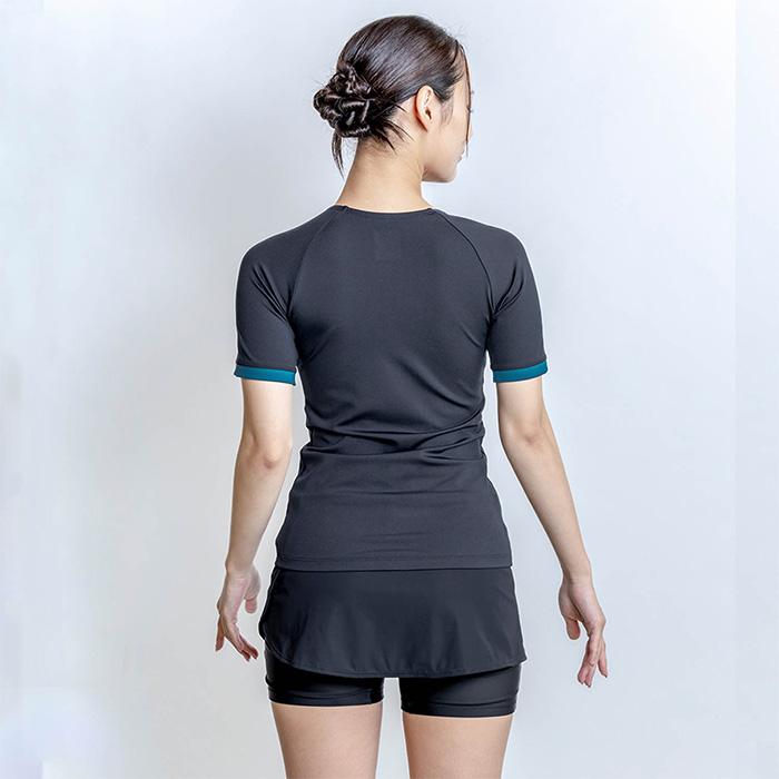 NIKE（ナイキ） レディース フィットネス水着 袖付きセパレート