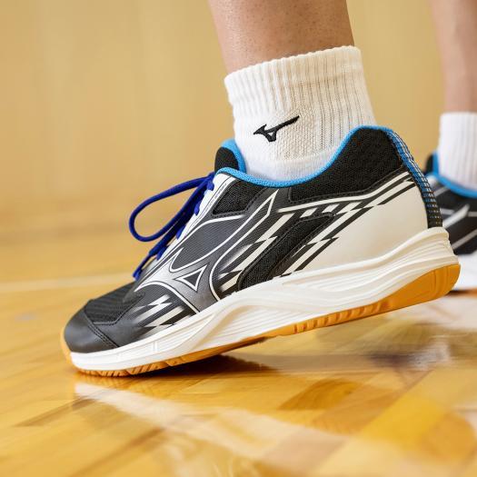 MIZUNO（ミズノ） 卓球 シューズ 公式 クロスマッチスマッシュ 初心者