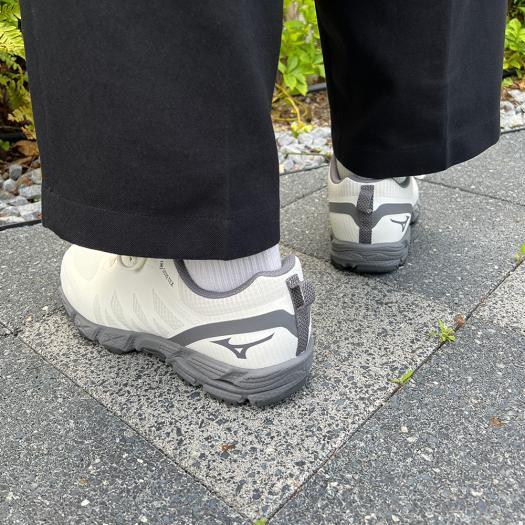 MIZUNO（ミズノ） 防水シューズ 雨 ゴアテックス 幅広 クッション 通気