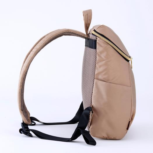 MIZUNO（ミズノ） ミズノ公式 バックパック 8L レディース ベージュ 