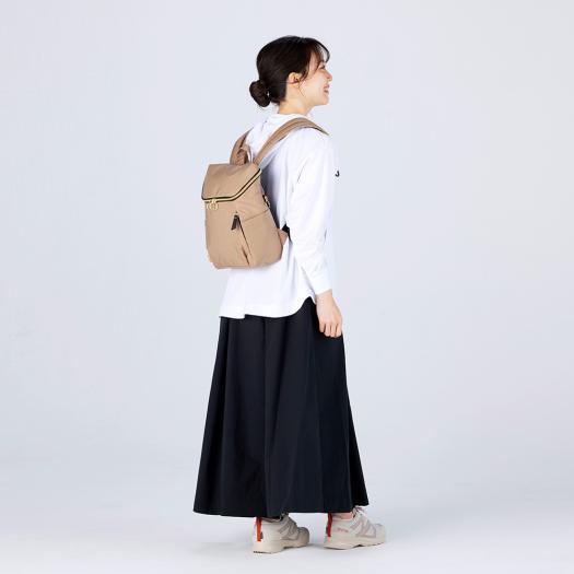 MIZUNO（ミズノ） ミズノ公式 バックパック 8L レディース ベージュ 