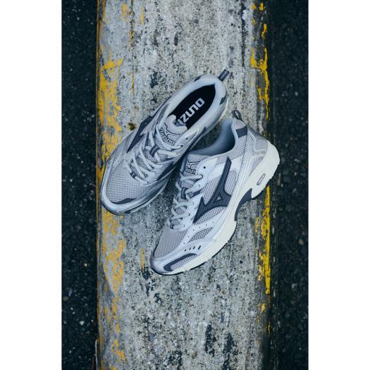 MIZUNO ミズノ公式 MXR ユニセックス ライトグレー×ブラック MIZUNO ミズノ公式 MXR ユニセックス ライトグレー×ブラック