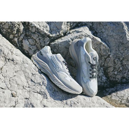 MIZUNO ミズノ公式 WAVE RIDER β ユニセックス ライトグレー