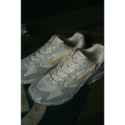 MIZUNO ミズノ公式 WAVE RIDER 10 ユニセックス オフホワイト MIZUNO ミズノ公式 WAVE RIDER 10 ユニセックス オフホワイト