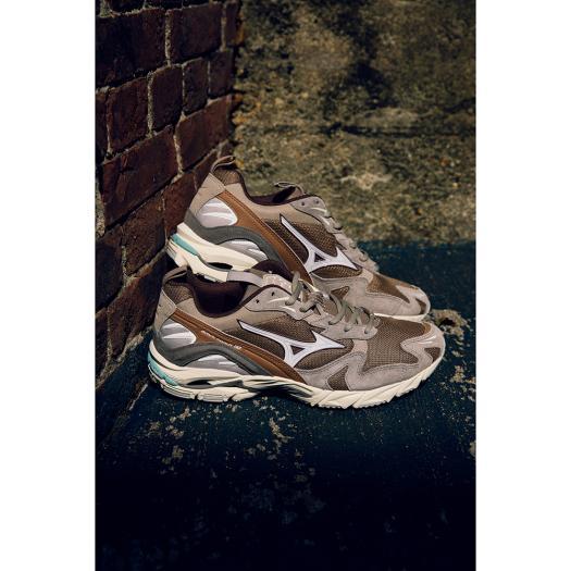 MIZUNO（ミズノ） ミズノ公式 ミズノ直営店限定 WAVE RIDER 10
