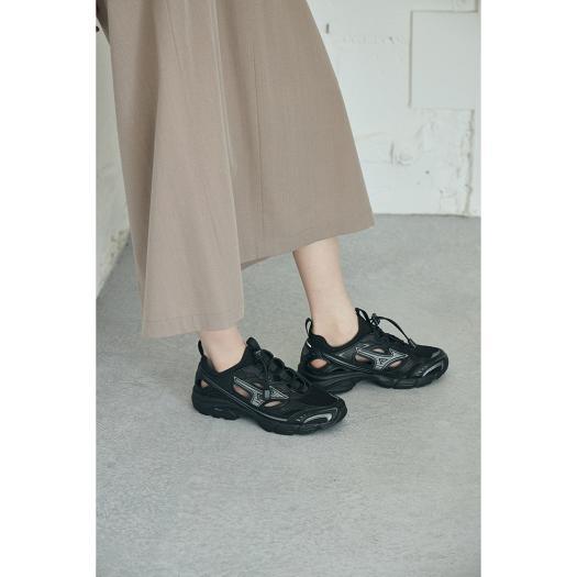 ミズノ公式  ミズノ直営限定 MXR SANDAL ブラック ユニセックスの画像