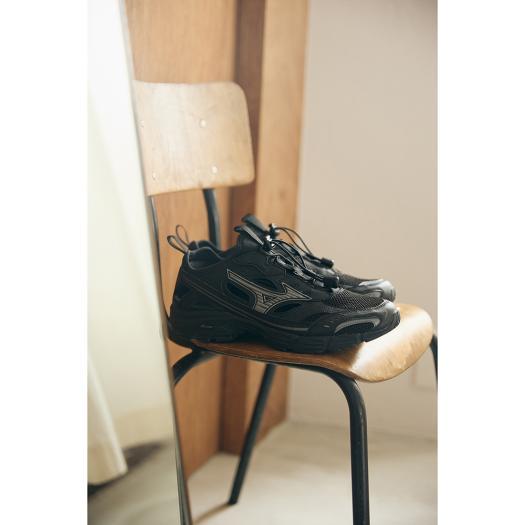 ミズノ公式  ミズノ直営限定 MXR SANDAL ブラック ユニセックスの画像