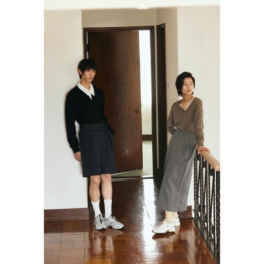 ミズノ公式  ミズノ直営限定 MXR SANDAL グレー ユニセックスの画像