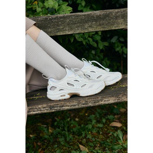 ミズノ公式  ミズノ直営限定 MXR SANDAL アイボリーxホワイト ユニセックスの画像