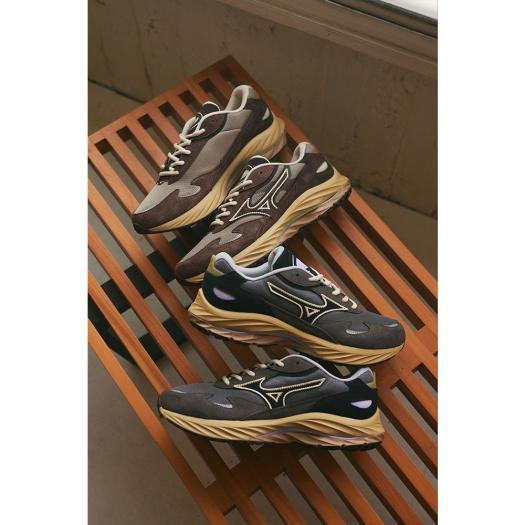 MIZUNO ミズノ公式 WAVE RIDER β ユニセックス ダークベージュ MIZUNO ミズノ公式 WAVE RIDER β ユニセックス ダークベージュ