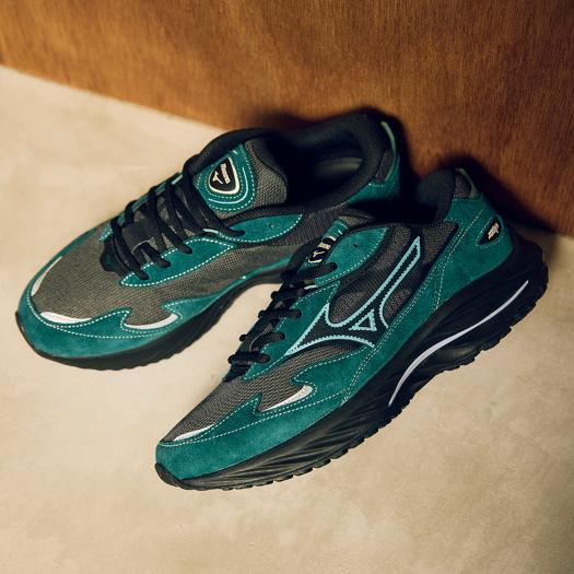 MIZUNO（ミズノ） ミズノ公式 ミズノ直営店限定 WAVE RIDER β グリーン