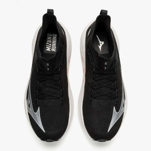 美品　MIZUNO ネオビスタ 26cm ランニングシューズ 走行55km ミズノの新作ランニングシューズ『MIZUNO NEO VISTA』 独自