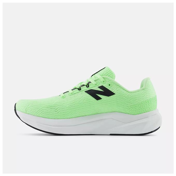 New Balance（ニューバランス）FuelCell Propel v5（MFCPRCJ5D）ランニングシューズ マラソン ジョギング スポーツ トレーニング 靴 スニーカー D相当 メンズの画像
