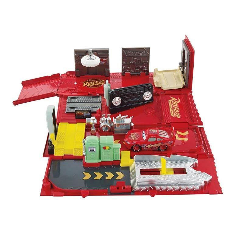 カーズ Cars マックアクションドライバーズ プレイセット 玩具 ピクサー Cars カーズ マックアクションドライバーズ プレイセット