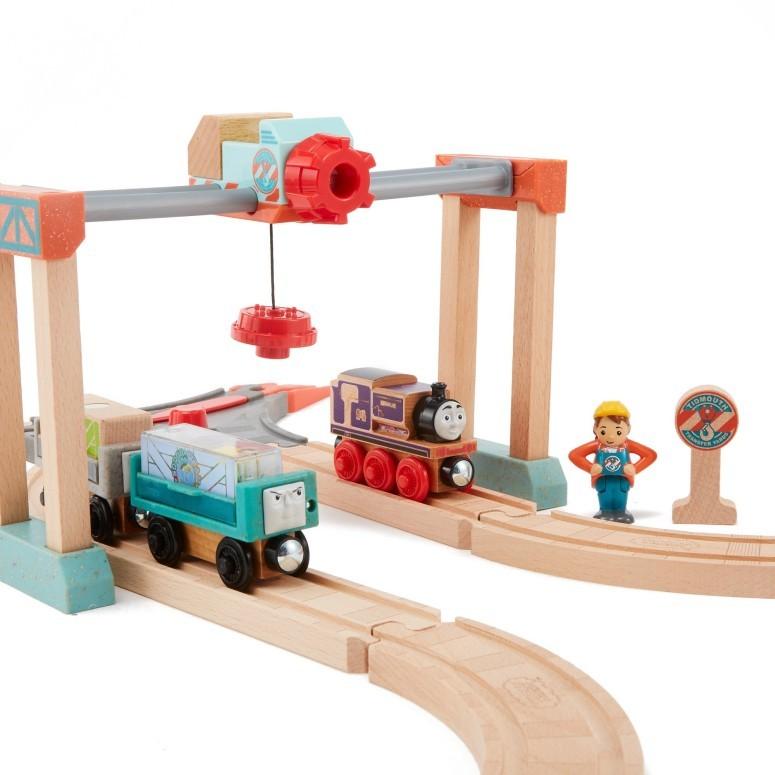 トーマス 木製レール きかんしゃ 貨物セット Fisher-Price Thomas & Friends Wood， Lift & Load Cargo Set Price Thomas Friends Wood， Lift Load Cargo Set