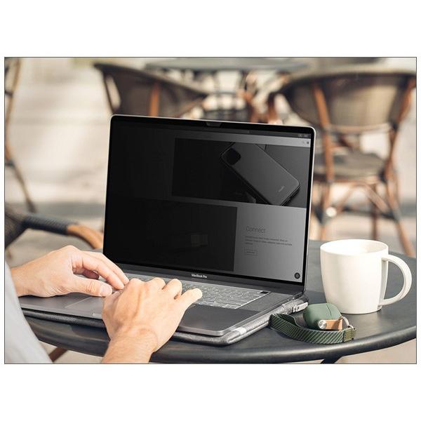 MacBook Pro 16インチ用 プライバシー スクリーンプロテクターmoshi Umbra for MacBook Pro 16 mo-umb-p16t | moshi | 02