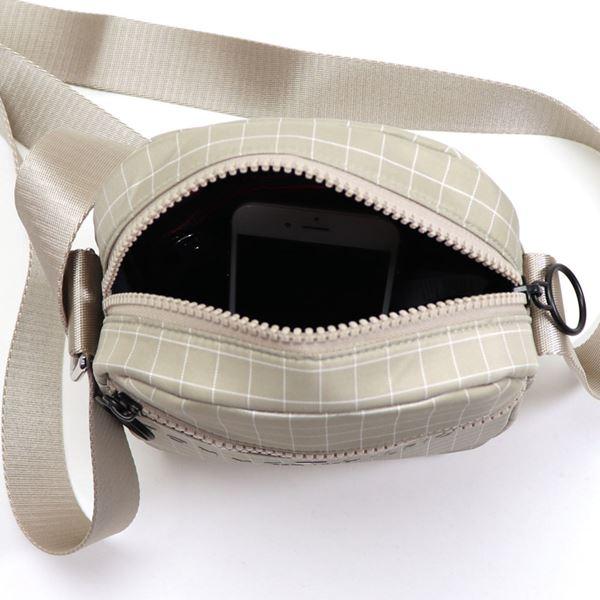 【新品】 トミー　ショルダーバッグ　ベージュ　トミー柄 TOMMY HILFIGER（トミー・ヒルフィガー） ショルダーバッグ レディース