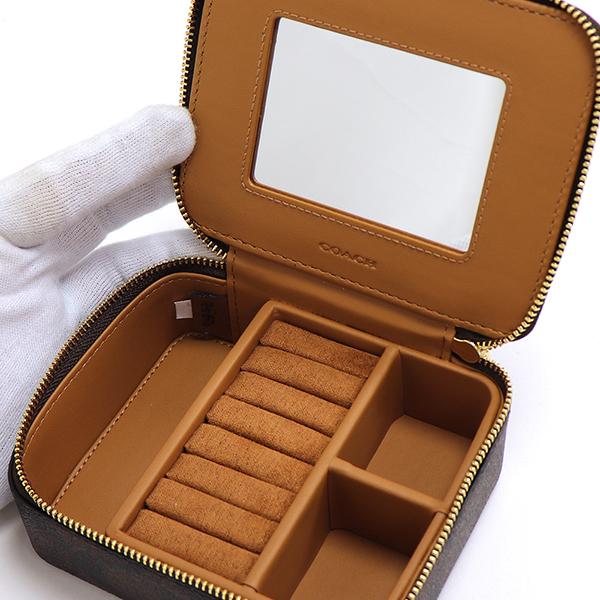 COACH（コーチ） ジュエリーボックス レディース COACH Wallet