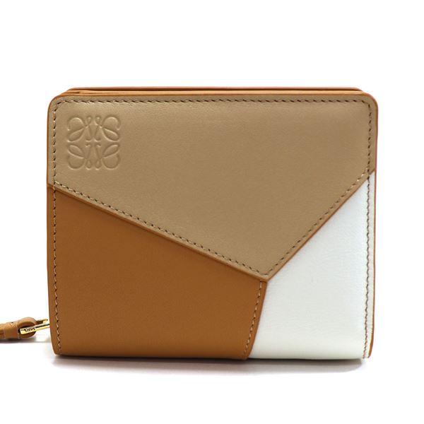 LOEWE 二つ折り財布 ベージュ レザー LOEWE◇2つ折り財布/レザー/BEG/ベージュ/無地/レディース : セカンド