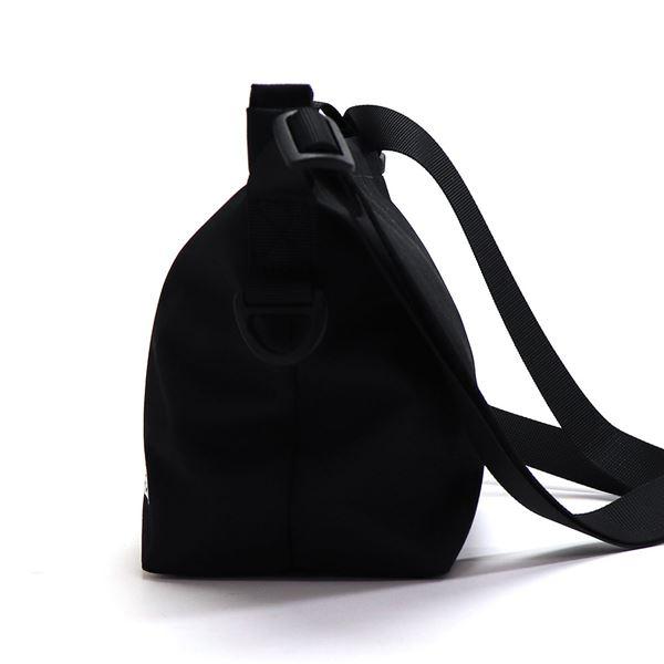 THE NORTH FACE クラッシックガンガIIショルダーバッグ ブラック THE NORTH FACE クラッシックガンガIIショルダーバッグ ブラック