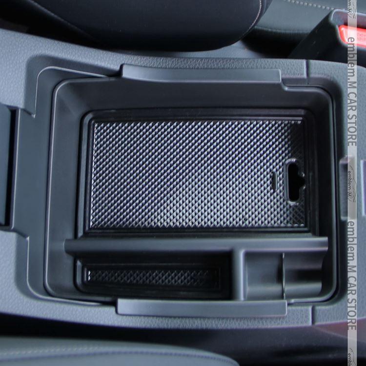爆買 新型ヴェゼル RV パーツ センターコンソールトレイ 滑り止めゴム