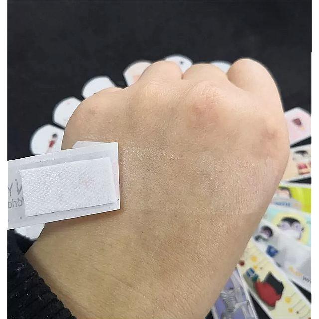 適切な価格 100pcs 防水 かわいい キャラクター バンドエイド 止血 絆創膏 子供 キッズ 応急処置 緊急キット Mlfood Com