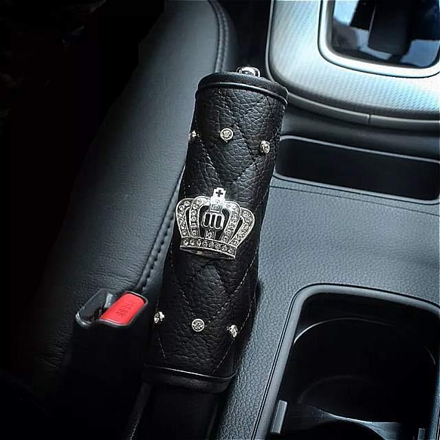 人気絶頂 Mk市場ユニバーサル クリスタル 車 シートベルトカバー ダイヤモンド ハンドブレーキ ギアカバー 自動 シートベルト ショルダーパッド スタイリン Redoriente Net
