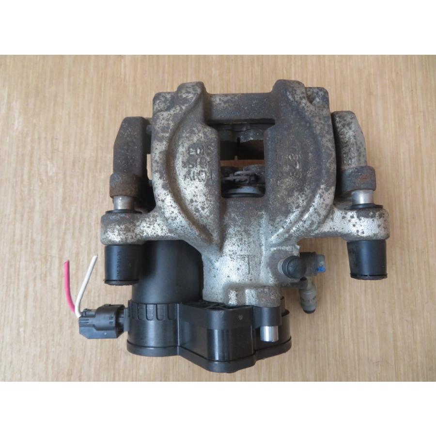 H30 インプレッサG4 GK7 左リアキャリパー/左Rキャリパーの画像