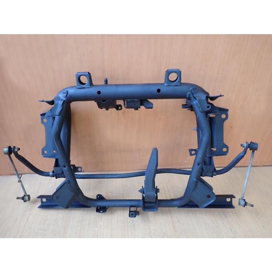 H18 エブリィ DA64V Fメンバー/フロントメンバー/エンジンメンバーの画像