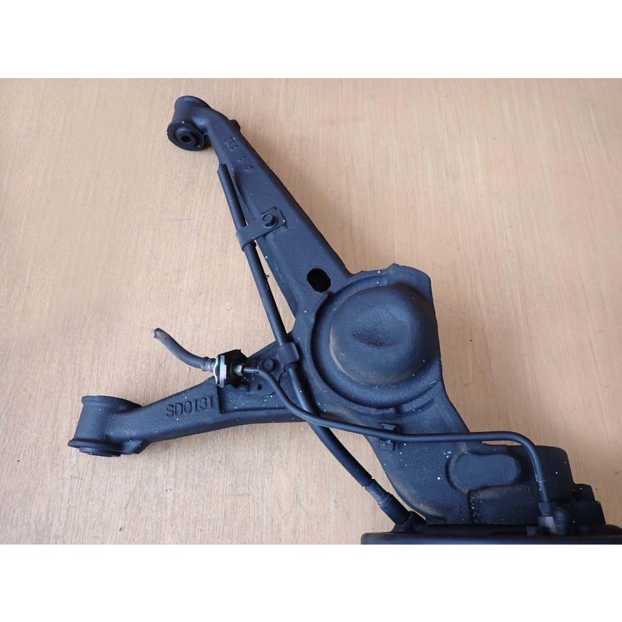 H17 サンバー TT1 2WD 左リア足回り/左R足周り ハブのみの画像