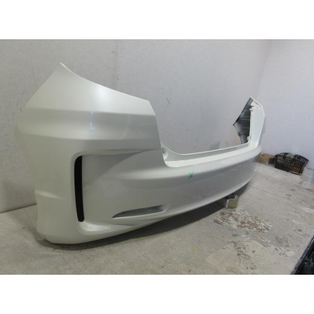 Honda Fit RS (GE8/GP4) 後期専用 純正　リアバンパー 新品 ホンダ フィット RS GE8 後期 純正 リアバンパー : 株式会社MKParts