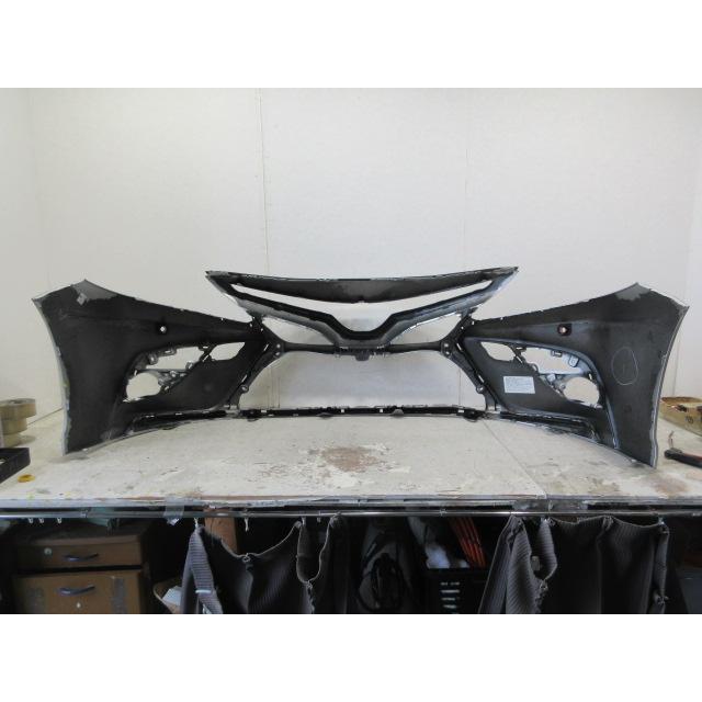 トヨタ カムリ AXVH70 純正 フロント バンパー センサー穴有 : 株式