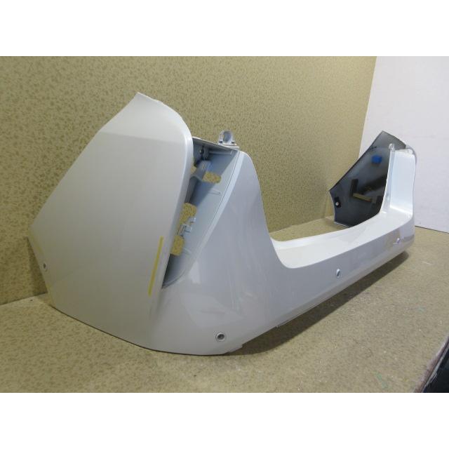 プリウス ZVW50 前期 純正 リアバンパー 52159-47110 070 トヨタ プリウス ZVW50 ZVW51 前期 純正 リア バンパー 52159-47110