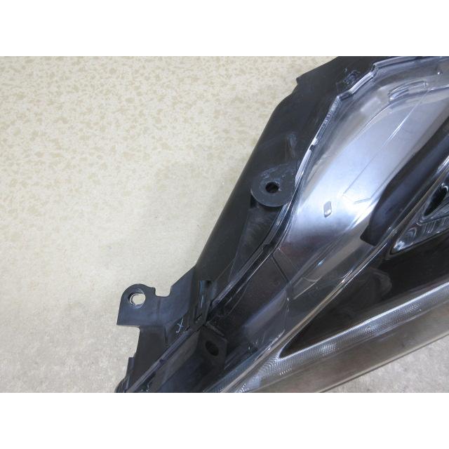 レクサス IS GSE20 後期 純正 HID 左 ヘッドライト 刻印：4H 81185
