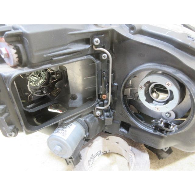 レクサス IS GSE20 後期 純正 HID 左 ヘッドライト 刻印：4H 81185