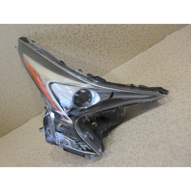 トヨタ プリウス ZVW50 ZVW51 前期 純正 LED 右 ヘッドライト 刻印：C1