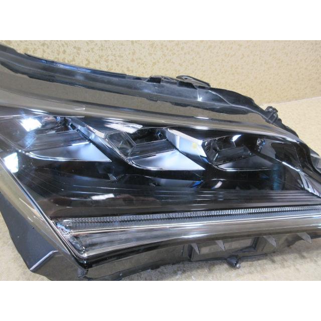 良品 レクサス RX AGL20W GYL20W 前期 純正 ３眼 LED 右 ヘッドライト 刻印：L2 81145-48D50の画像