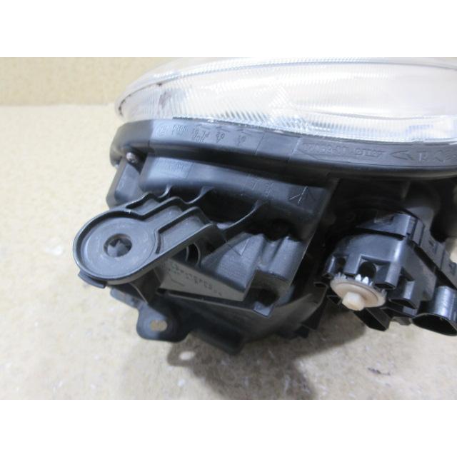 ダイハツ キャスト LA250S 純正 LED 左 ヘッドライト KOITO 100-69020