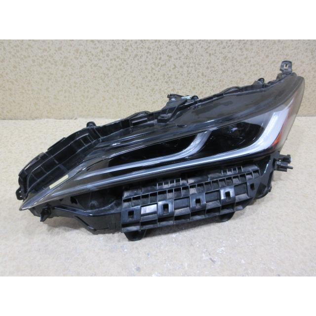 トヨタ ハリアー MXUA80/AXUH80 純正 LED 左 ヘッドライト 刻印：7H