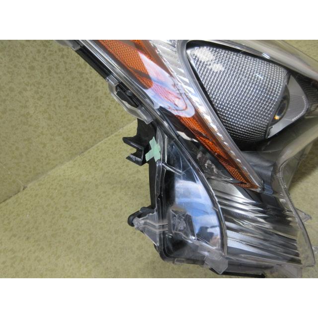 トヨタ プリウス ZVW50 ZVW51 前期 純正 LED 右 ヘッドライト 刻印：C1