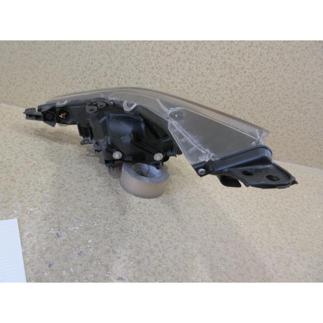 トヨタ プリウス ZVW50 ZVW51 前期 純正 LED 右 ヘッドライト 刻印：C1