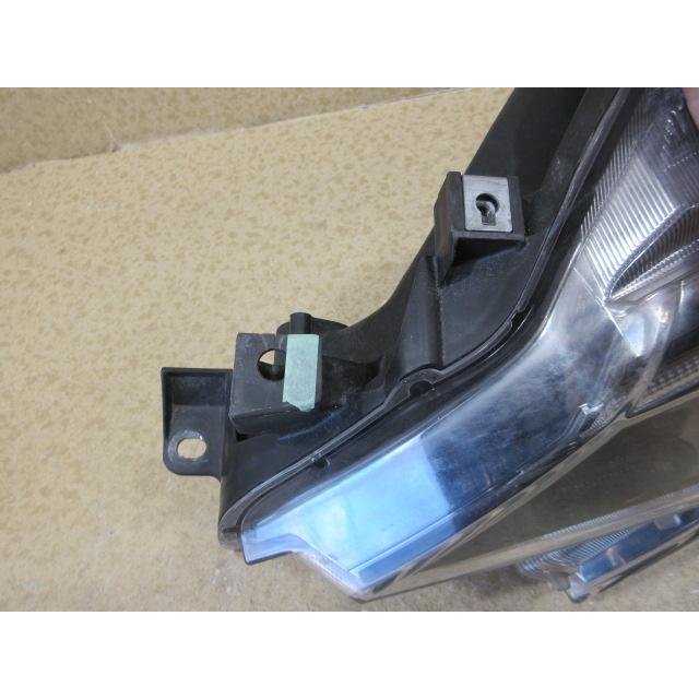 トヨタ マークX GRX130 中期 後期 純正 HID 左 ヘッドライト 刻印：2