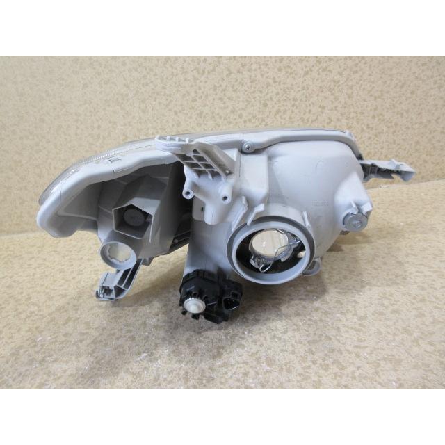 プロボックスNCP160V ヘッドライト 左右 KOITO 52-279 良品 トヨタ プロボックス NCP160V 純正 ハロゲン 左 ヘッドライト