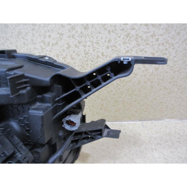 良品 三菱 ekクロス B34W 純正 LED 左 ヘッドライト 刻印：C KOITO 100