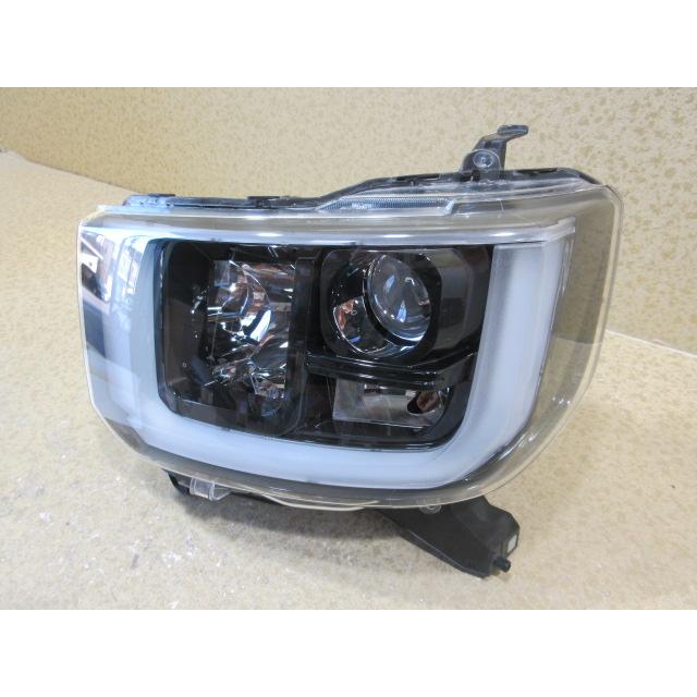LA710S ウェイク　左ヘッドライト（LED） 良品 ダイハツ ウェイク LA700S LA710S 純正 LED 左 ヘッドライト 刻印